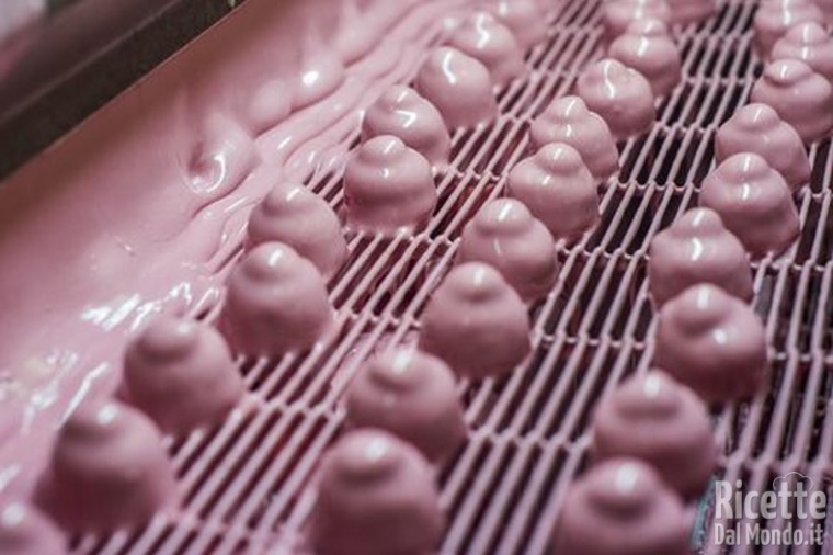 I nuovi baci perugina sono rosa