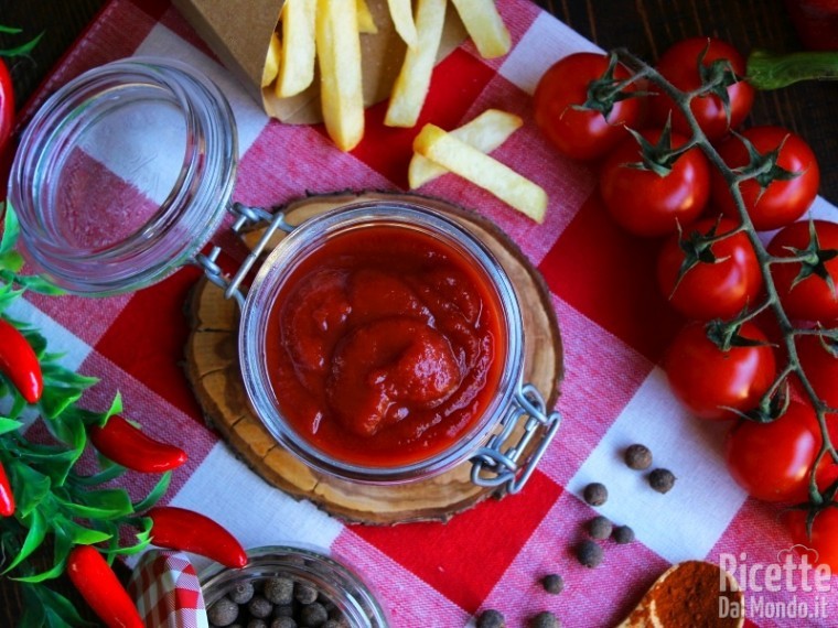 Ketchup Fatto In Casa Ricettedalmondo It
