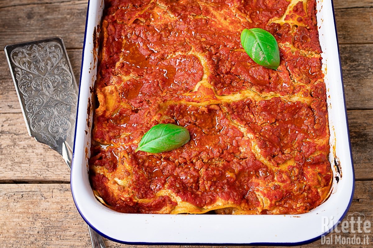Ricetta Lasagna napoletana. La ricetta originale delle feste!