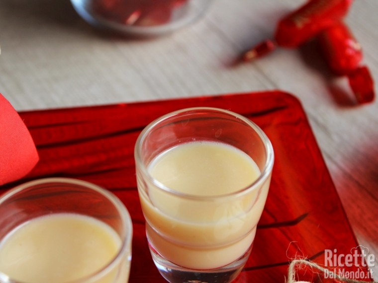 Ricetta liquore alla Rossana