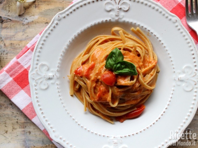 Linguine integrali con salsa rosa 6
