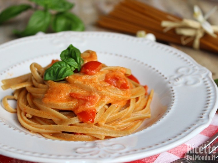Ricetta linguine integrali con salsa rosa
