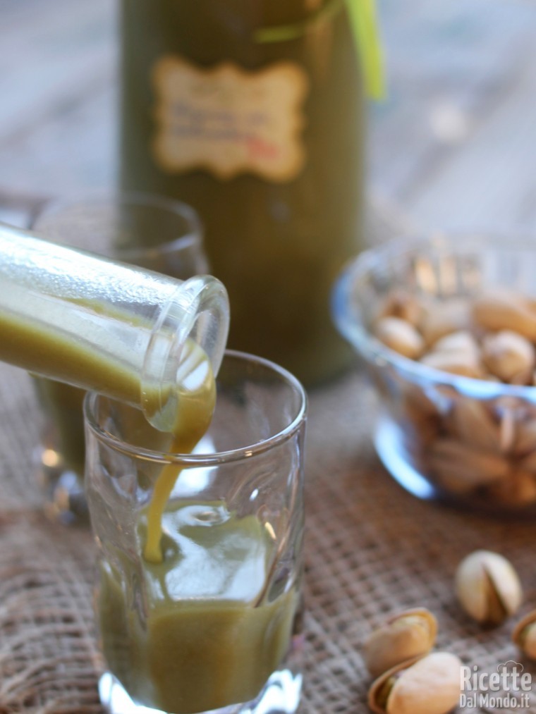Liquore cremoso al pistacchio siciliano