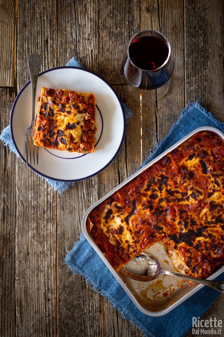 Ricetta lasagne con ragù di salsiccia