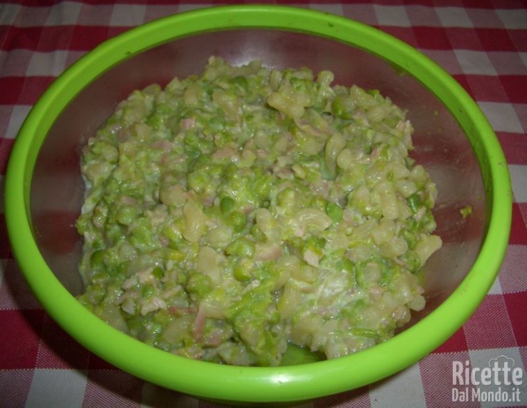 Ricetta Maccheroncini Piselli e Prosciutto