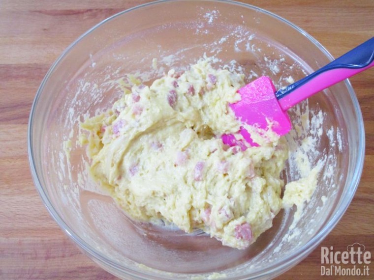 Muffin salati cipolla e pancetta 8