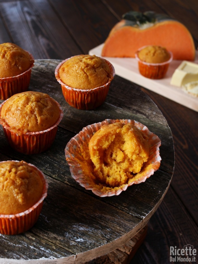 Come fare i muffin zucca e cioccolato bianco