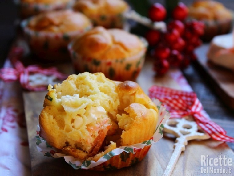 Ricetta Muffin con salmone e feta