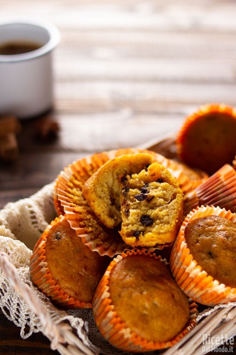 Come fare i muffin alla zucca con gocce di cioccolato