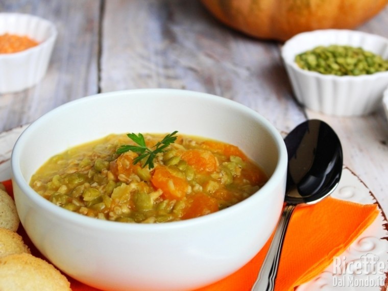 Ricetta minestra di zucca e farro
