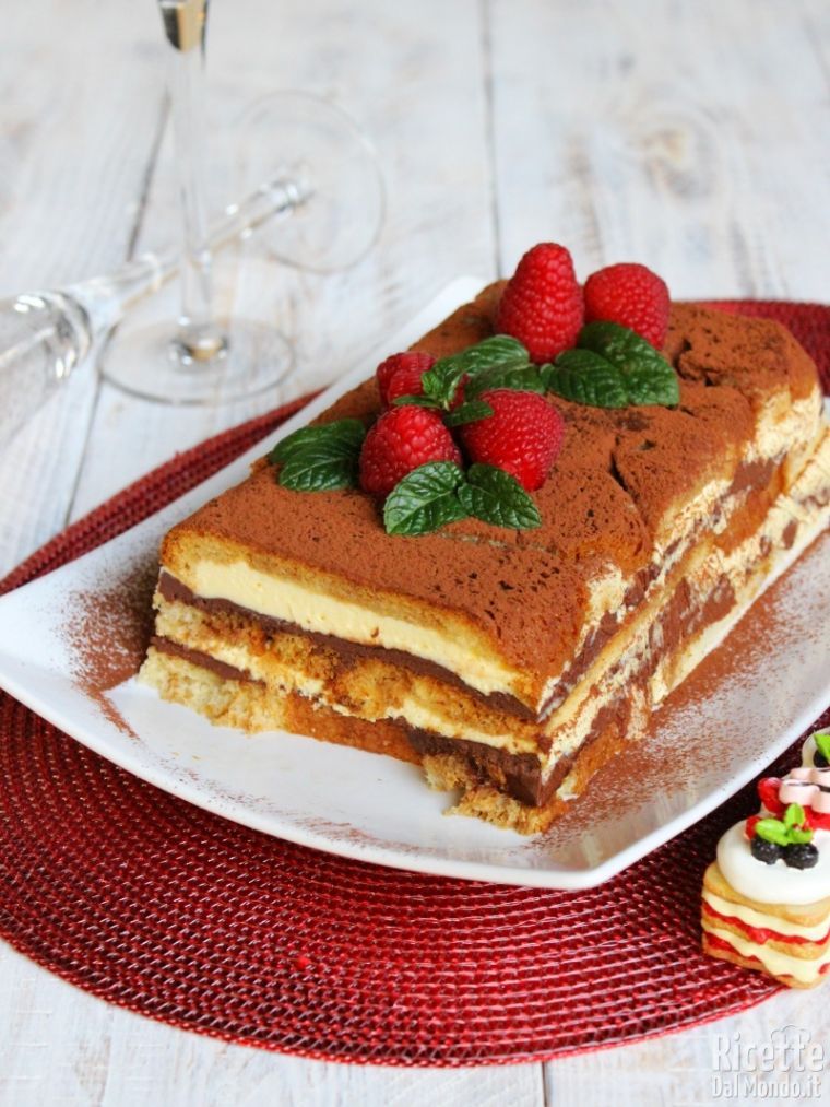 Come fare la mattonella di pandoro alla Nutella