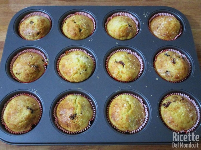 Muffin mirtilli e parmigiano 6