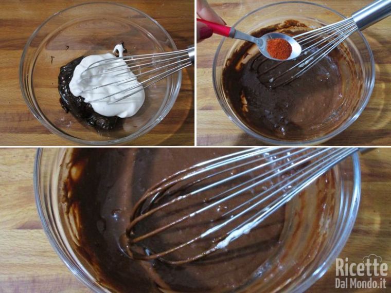 Unire l'albume montato al cioccolato e aggiungere il peperoncino