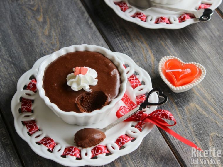 Mousse cioccolato e peperoncino per san valentino
