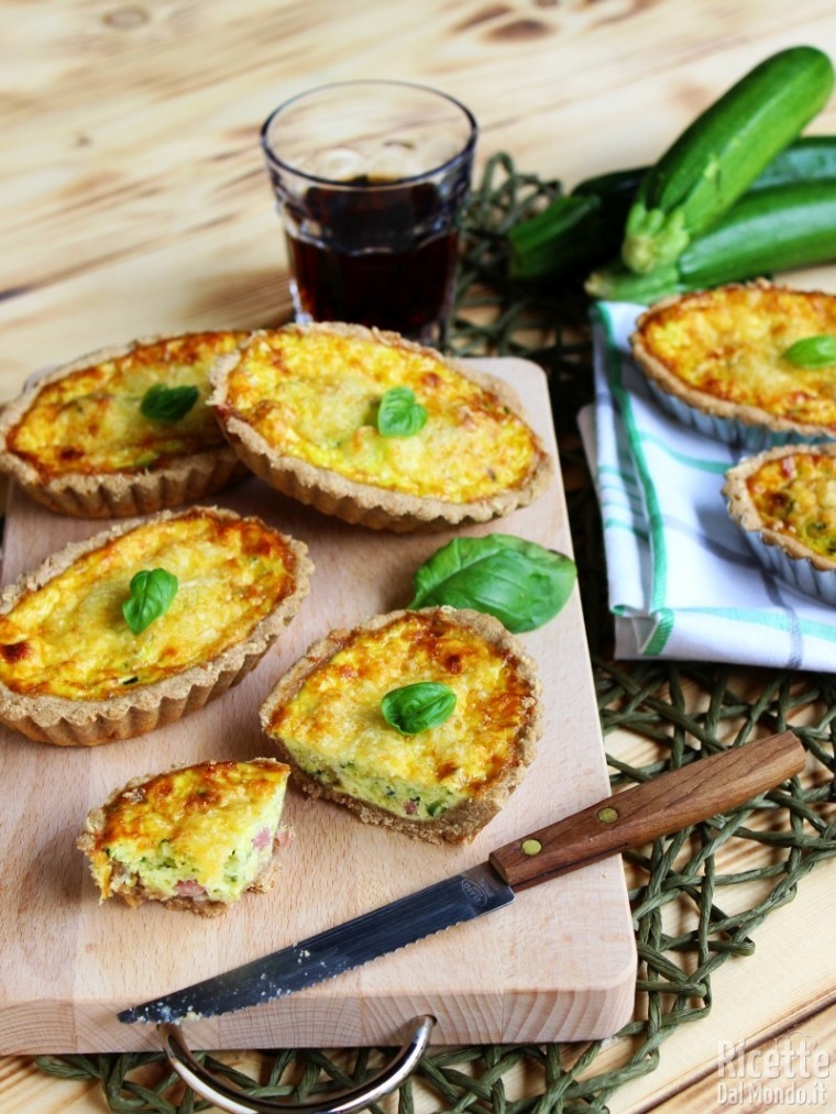 Semplici mini quiche al farro con verdure
