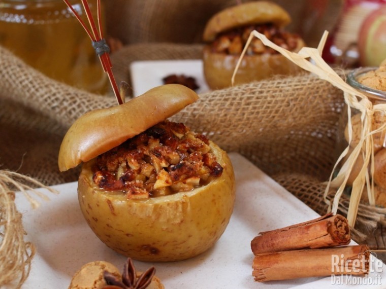 Ricetta delle mele ripiene al forno