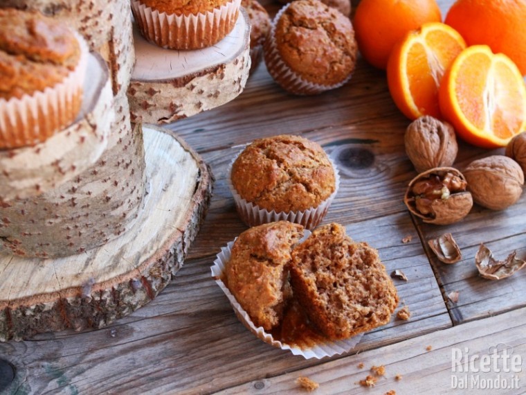 Ricetta muffin arancia e noci vegani