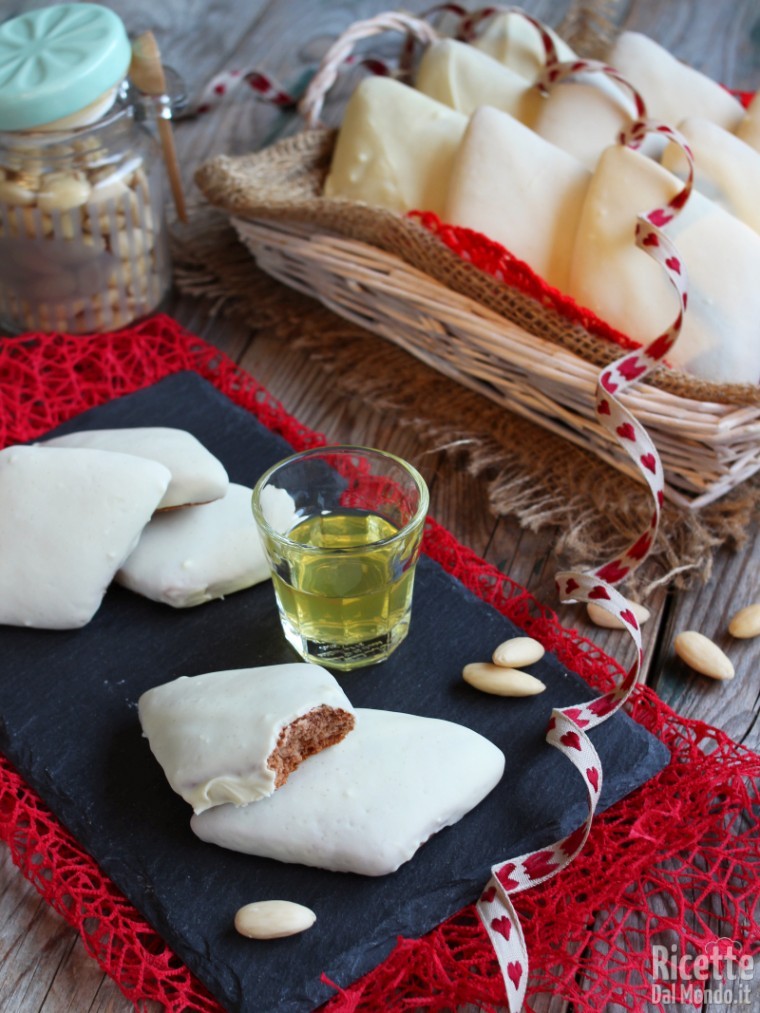 Far asciugare la copertura di cioccolato