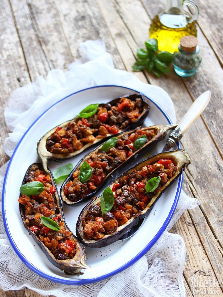 Ricetta delle melanzane a barchetta alla napoletana