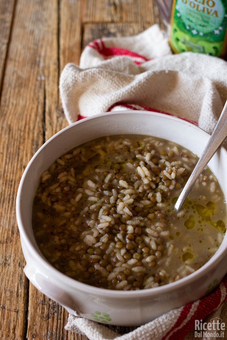 Come fare la minestra di lenticchie e riso