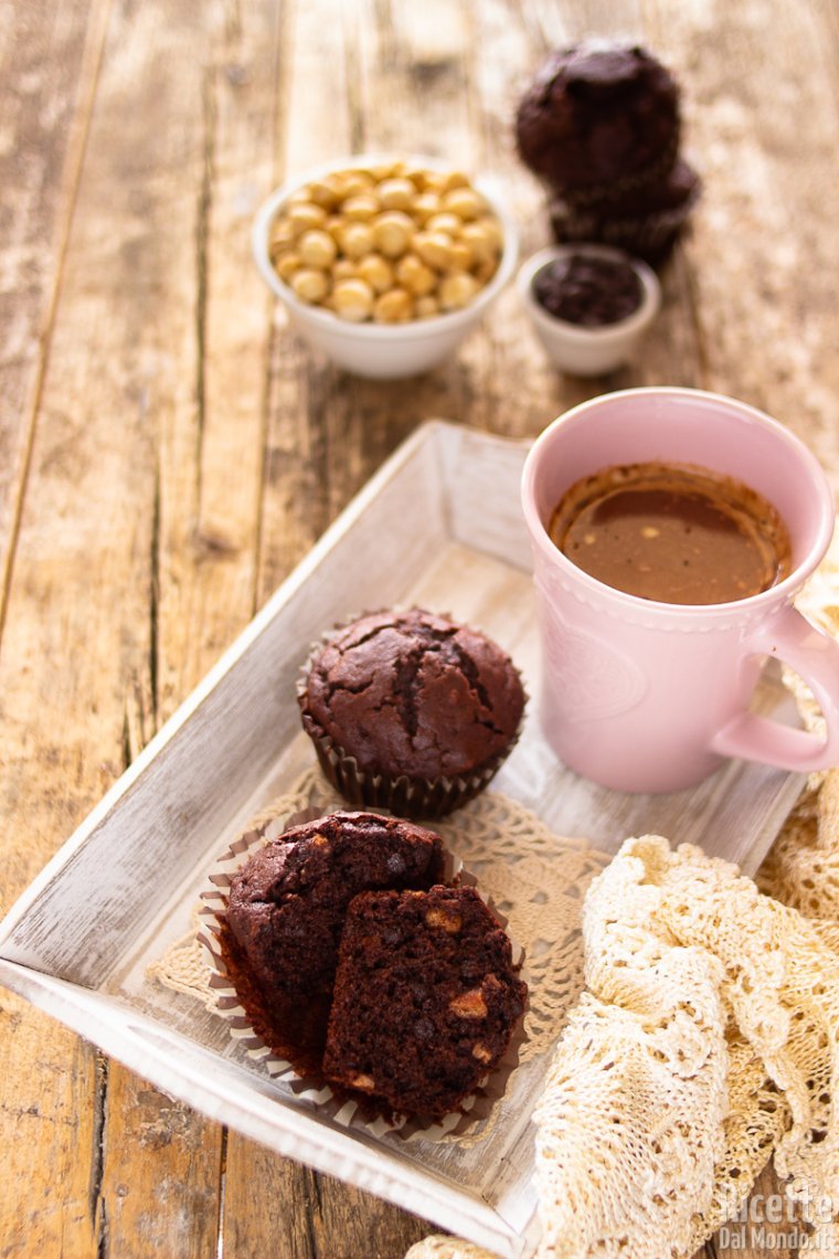 Ricetta muffin nocciole e cioccolato
