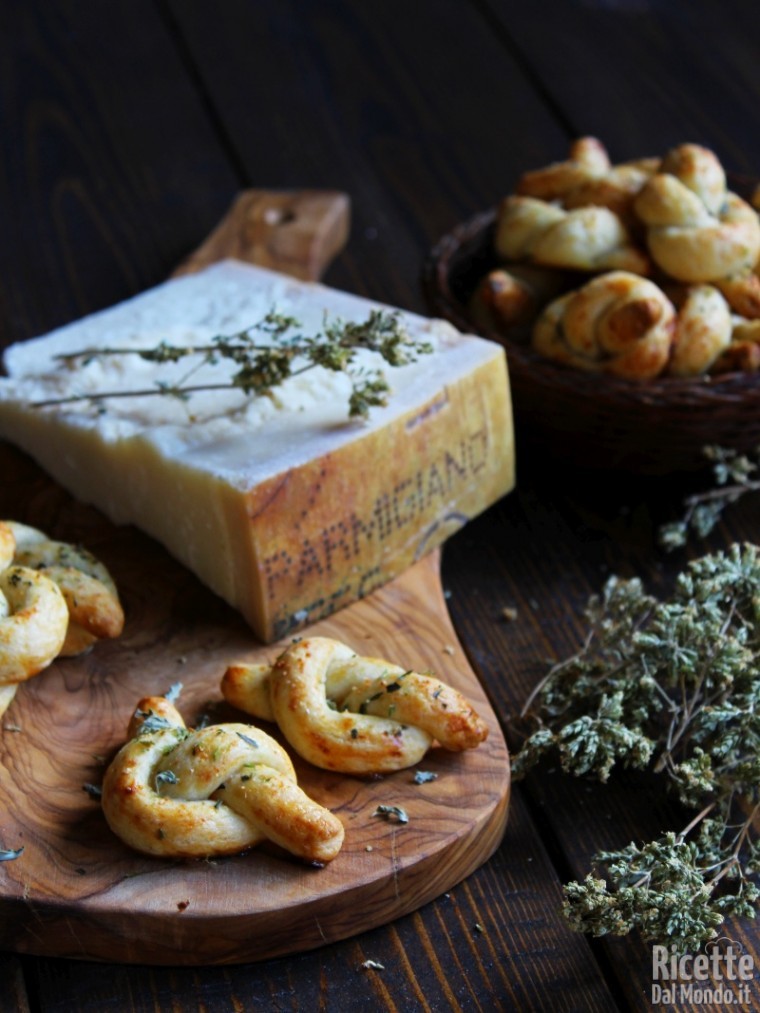 Come fare i nodini al parmigiano