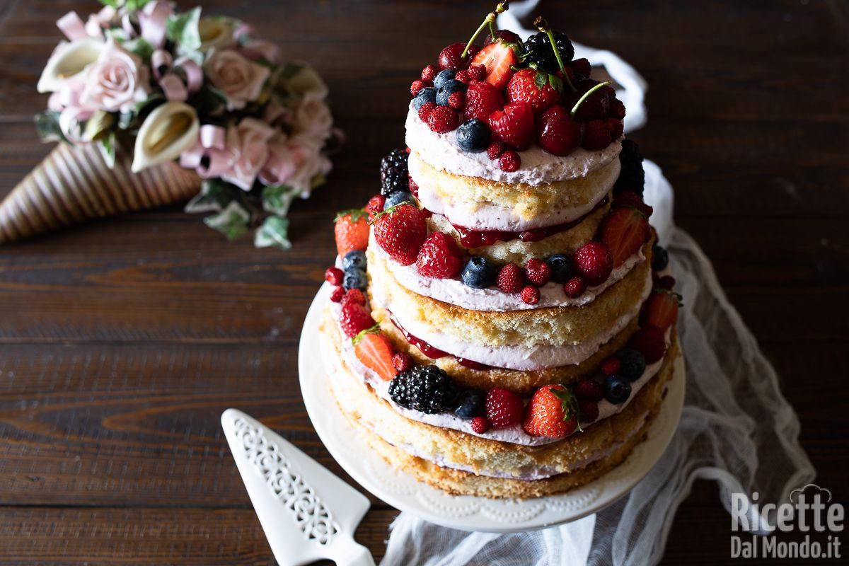 Ricetta Torta madeira con decorazioni di pasta di zucchero