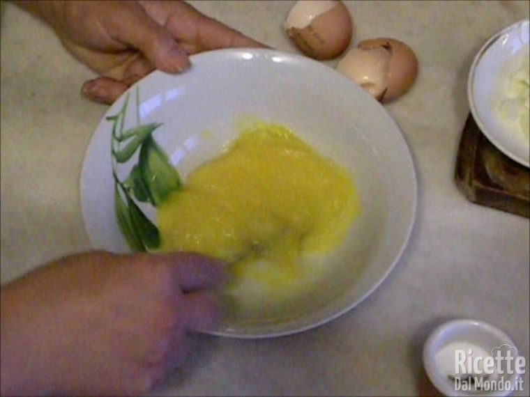 Omelette con Asparagi e Mozzarella