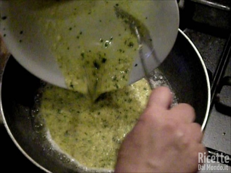 Omelette con Asparagi e Mozzarella