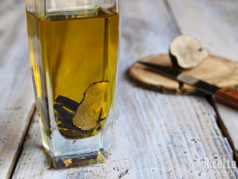 Ricetta olio al tartufo