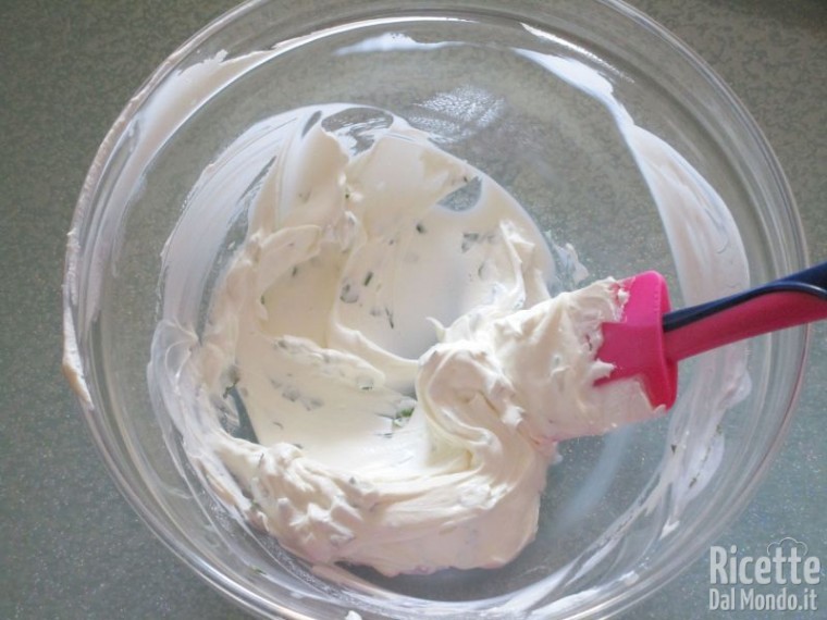 Orecchiette philadelphia ed erbe aromatiche 6