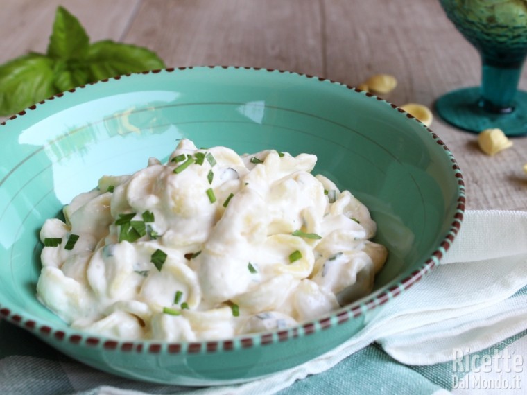 Ricetta orecchiette alle erbe aromatiche