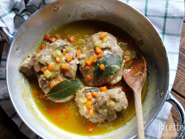 Ricetta ossobuco di tacchino al vino bianco