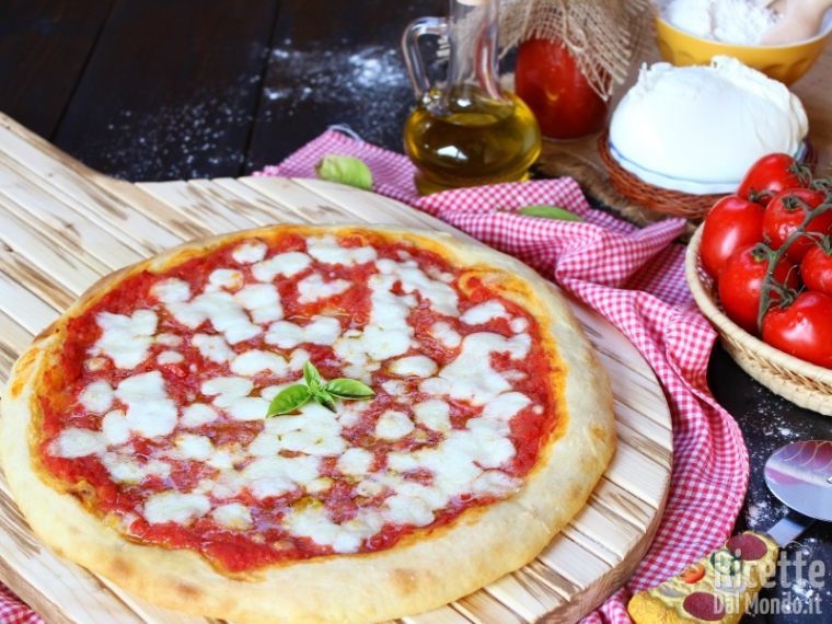 Pizza margherita