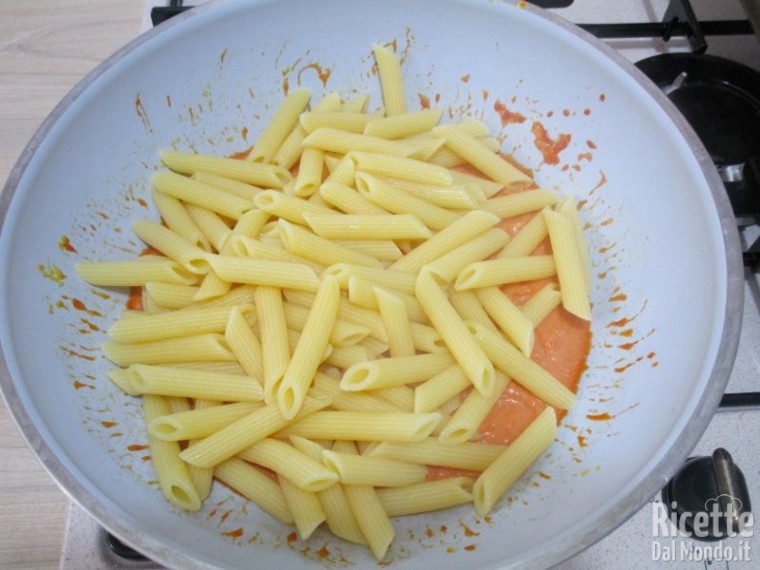 Pennette vodka e polpa di granchio 10
