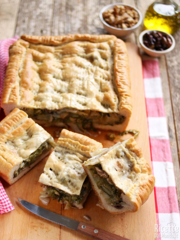 Ricetta pizza di scarole napoletana