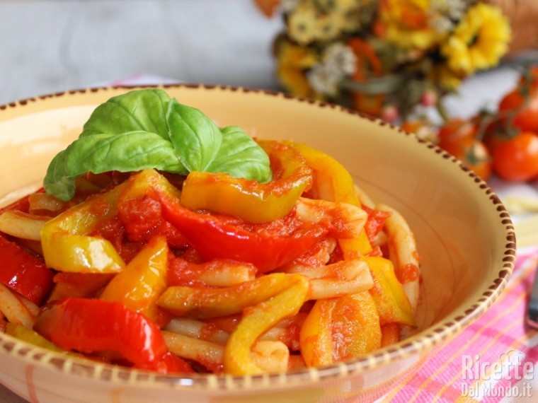 Come fare la pasta con i peperoni