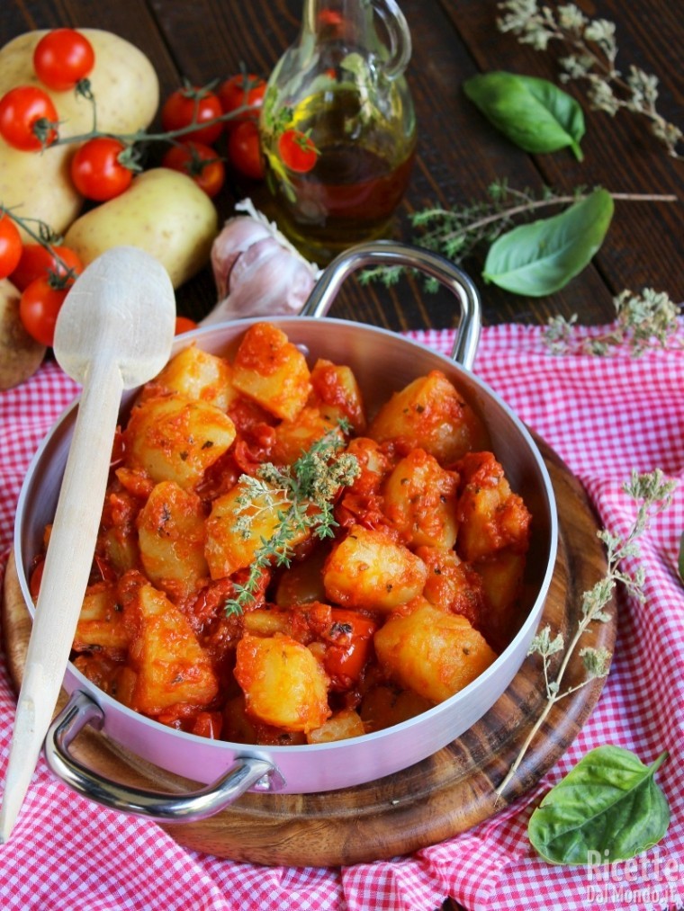 Come fare le patate alla pizzaiola