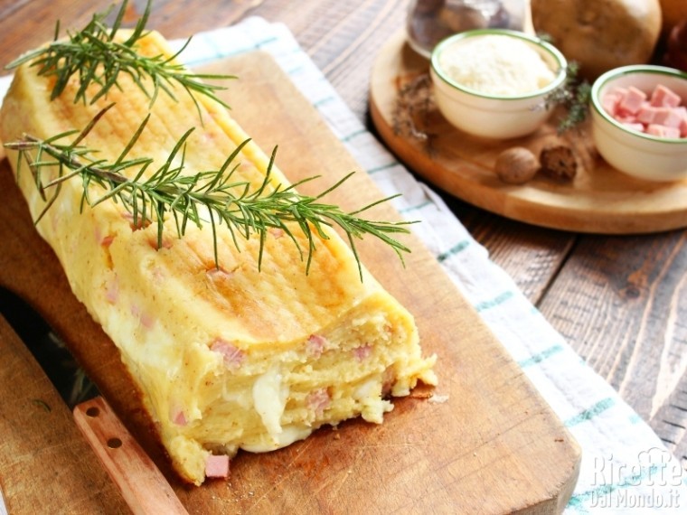 Ricetta polpettone di patate e cotto al forno