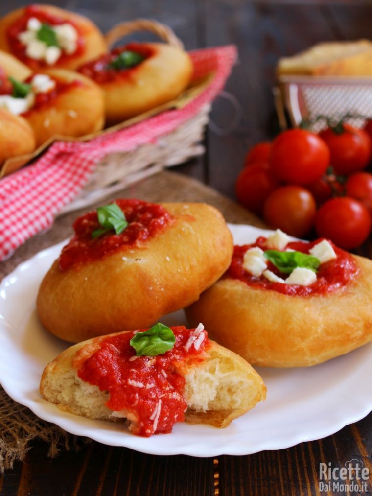 Pizzette fritte napoletane (montanare)