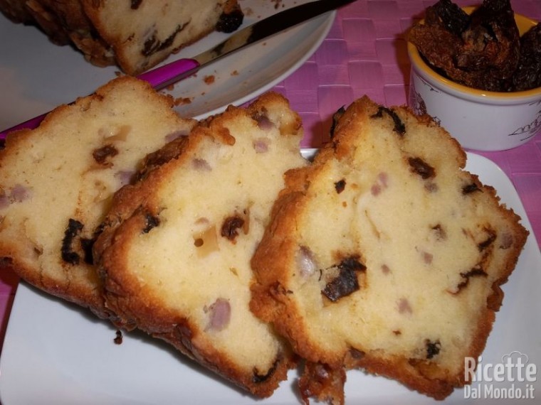 Ricetta plumcake con pomodori secchi e salsiccia
