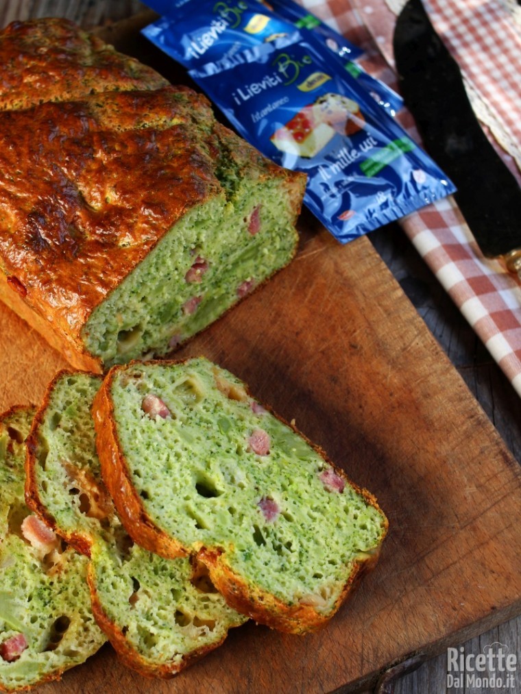 Come fare il plumcake salato con broccolo e provola