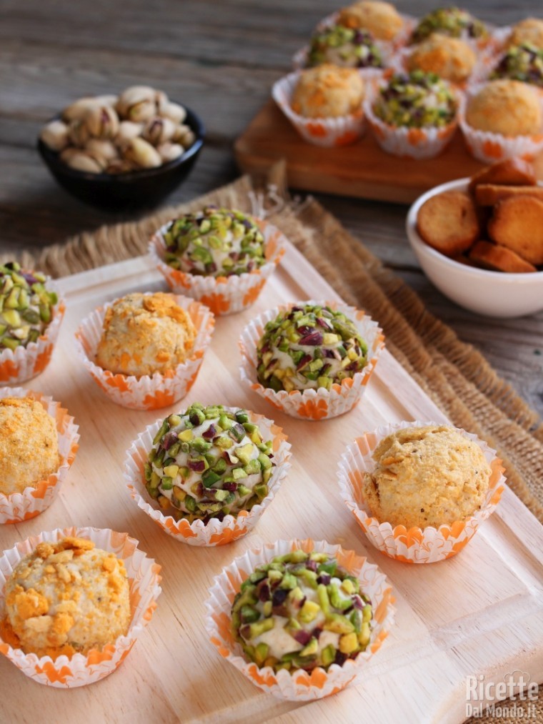 Come fare le palline di ricotta salate