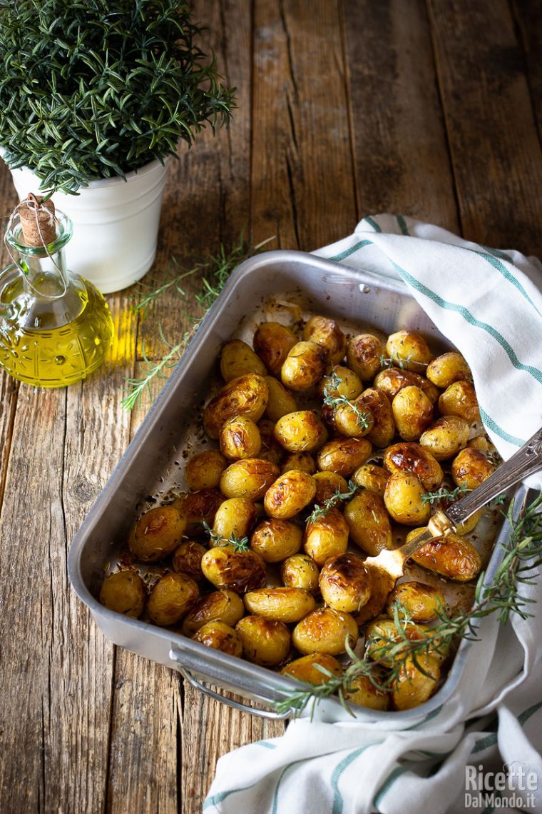 Ricetta patate novelle al rosmarino