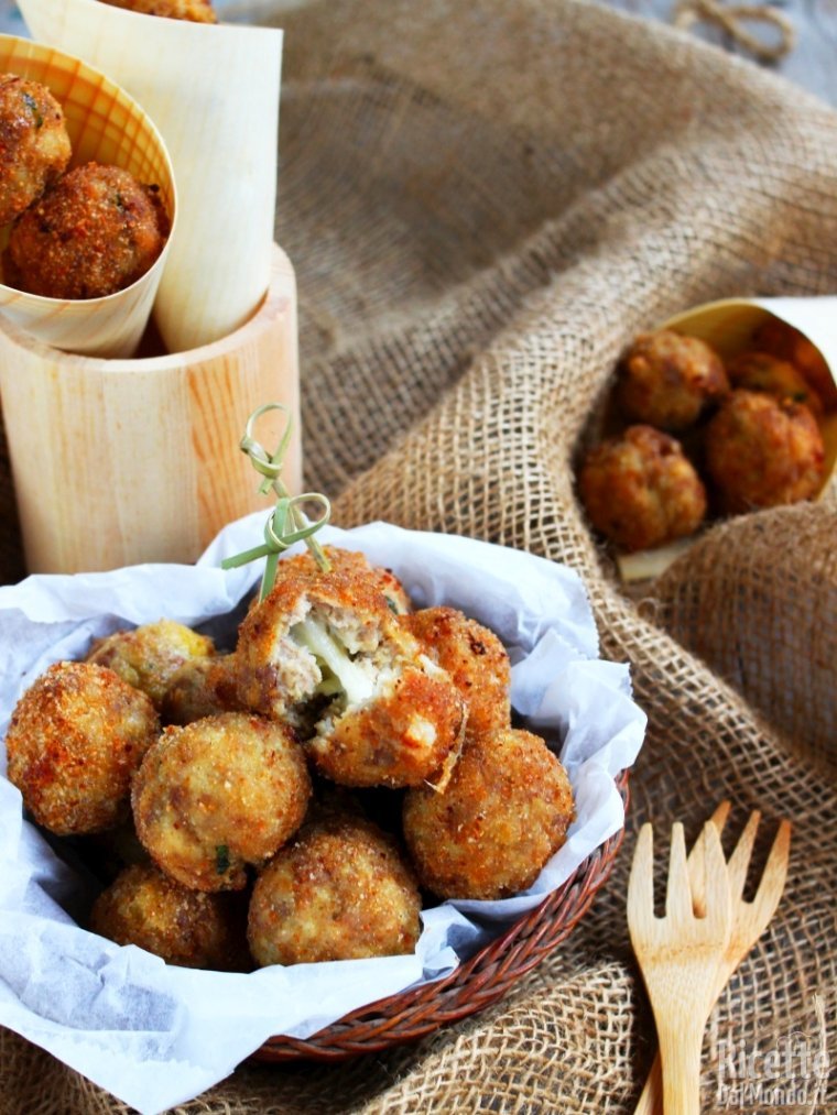 Polpette fritte con cuore filante
