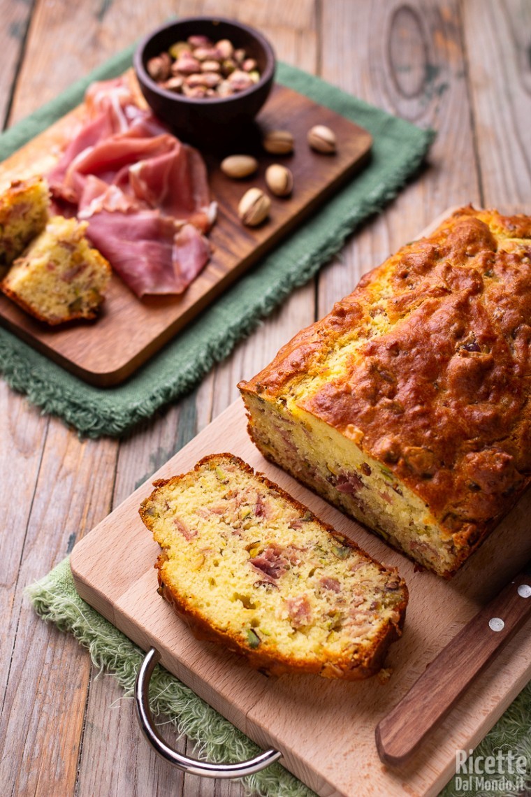 Ricetta plumcake prosciutto e pistacchi