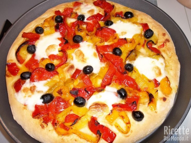 Pizza ai Peperoni