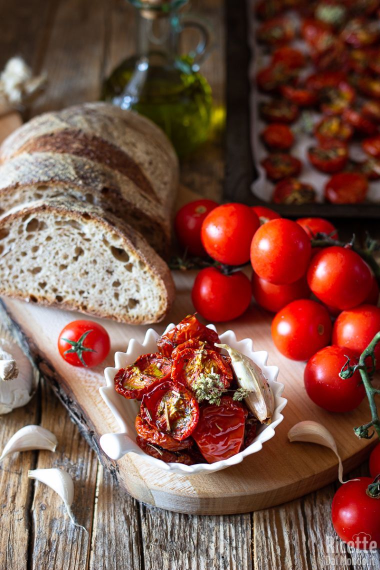 Ricetta pomodorini confit al forno