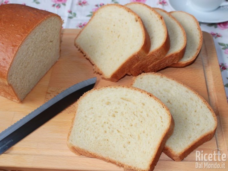 Ricetta Pan Carrè (o Pane in Cassetta)
