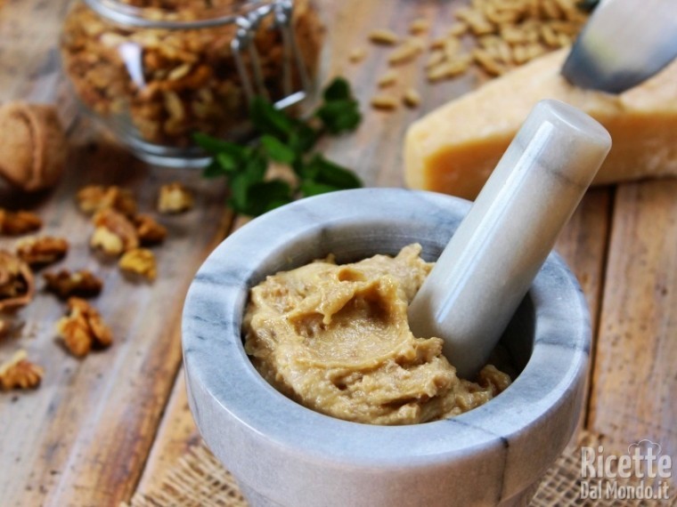 Pesto di noci